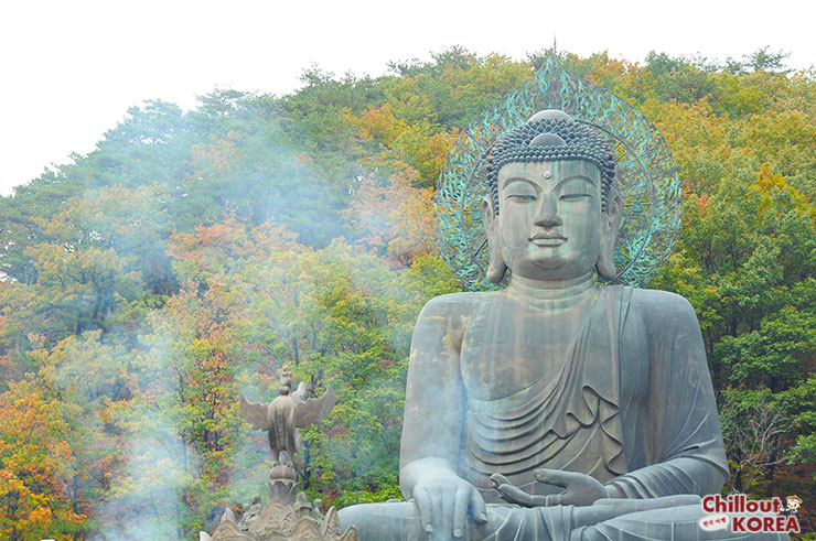 วัดชินฮึงซา (Sinhuengsa Temple)