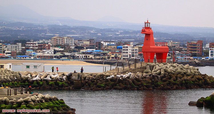 ชายหาดอิโฮแทวู - Iho Tewoo Beach